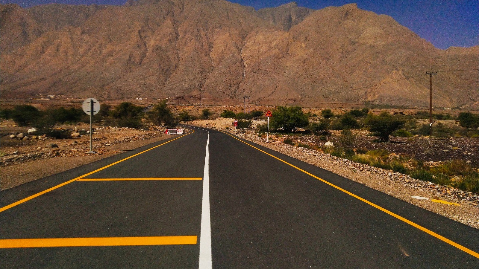 Road infrastructure in Oman